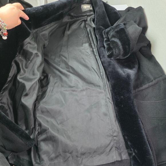 Portrait Black Faux Fur Shawl Collar Belted Jacket Women’s Size 4 Vintage Cozy - Picture 9 of 12